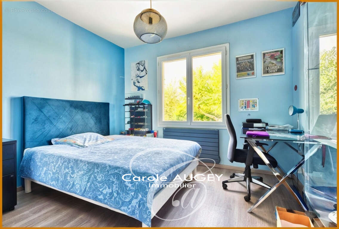 Maison à CARIGNAN-DE-BORDEAUX