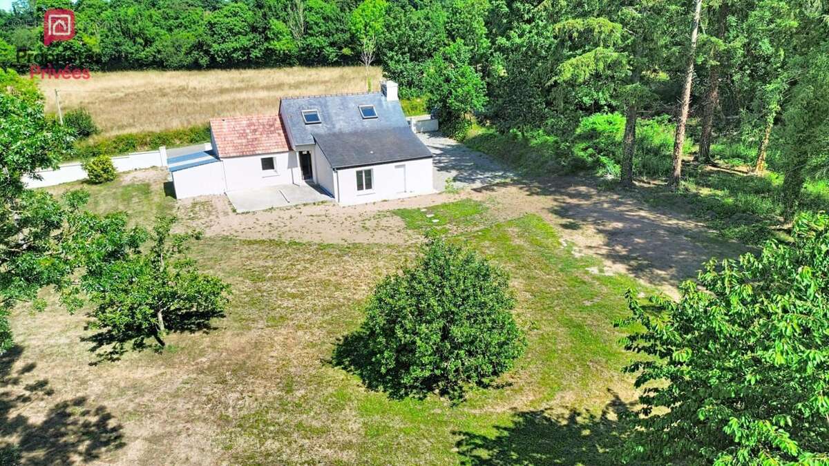 Maison et terrain de 1615m² , vue mer lointaine  Plestin Les Greves - photo 2
