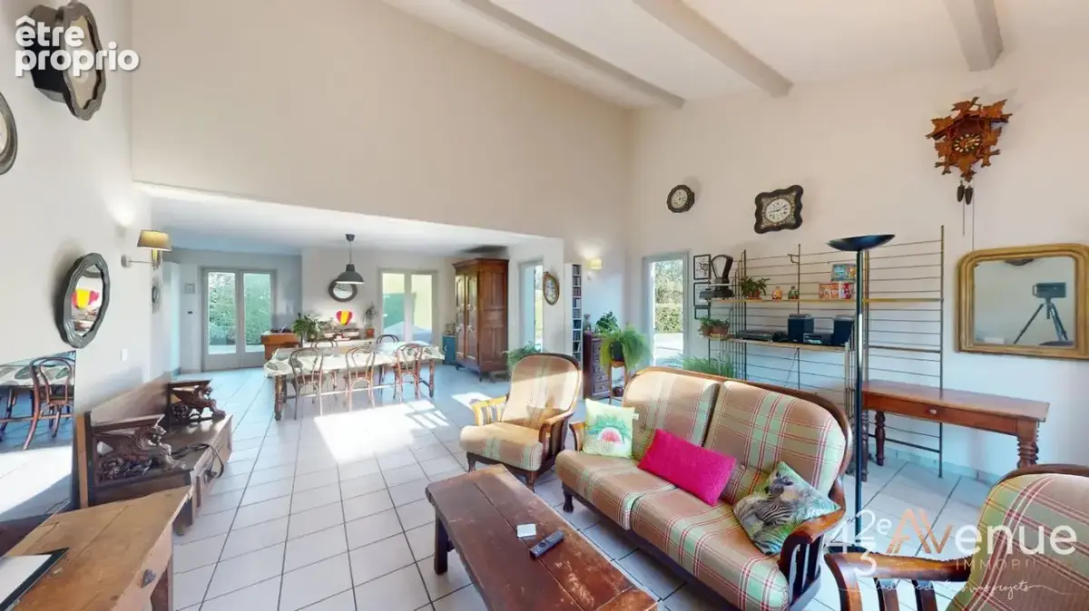 Maison 5 pièces 146 m² à vendre à Saint-Genest-Lerpt (42530) - photo 4