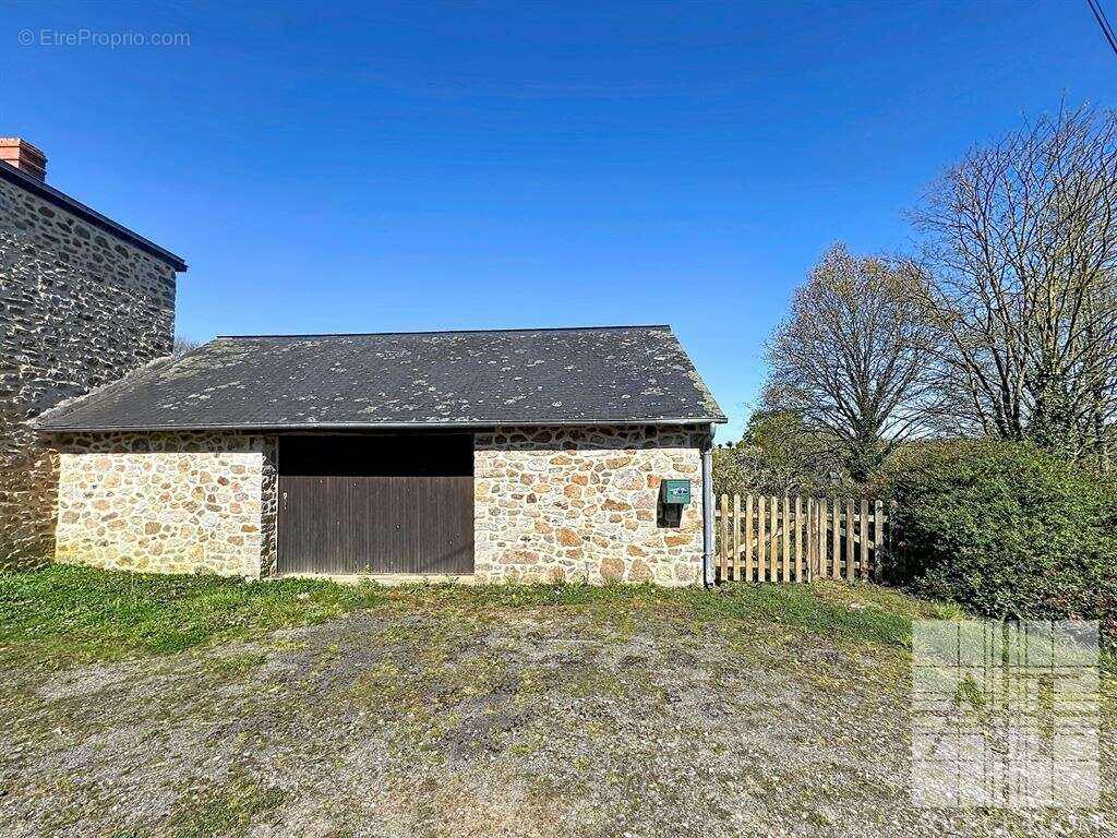 Maison à CHAILLAND