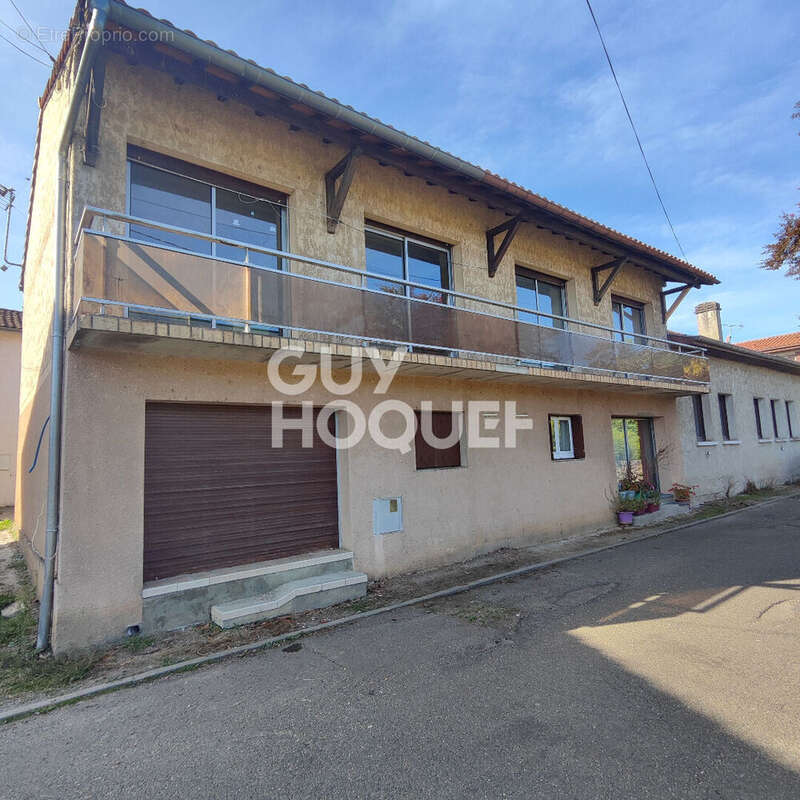 Appartement à GRENADE-SUR-L'ADOUR