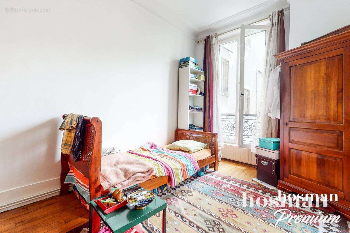 Appartement à PARIS-10E