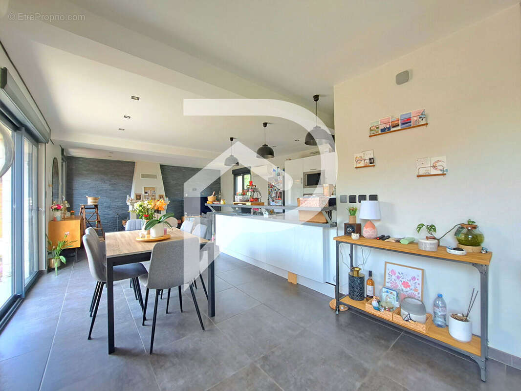 Maison Ons En Bray 6 pièce(s) 115 m2 - photo 4