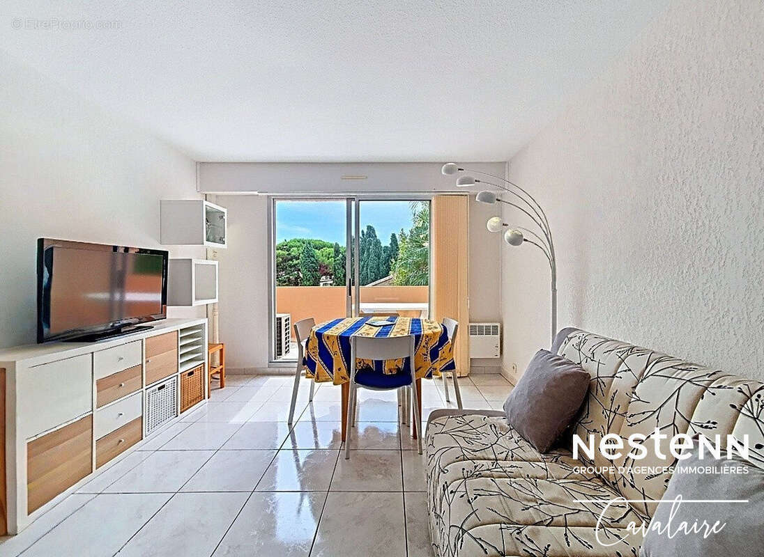 Appartement Cavalaire Sur Mer 2 pièce(s) dans résidence sécurisée en coeur de ville - photo 6