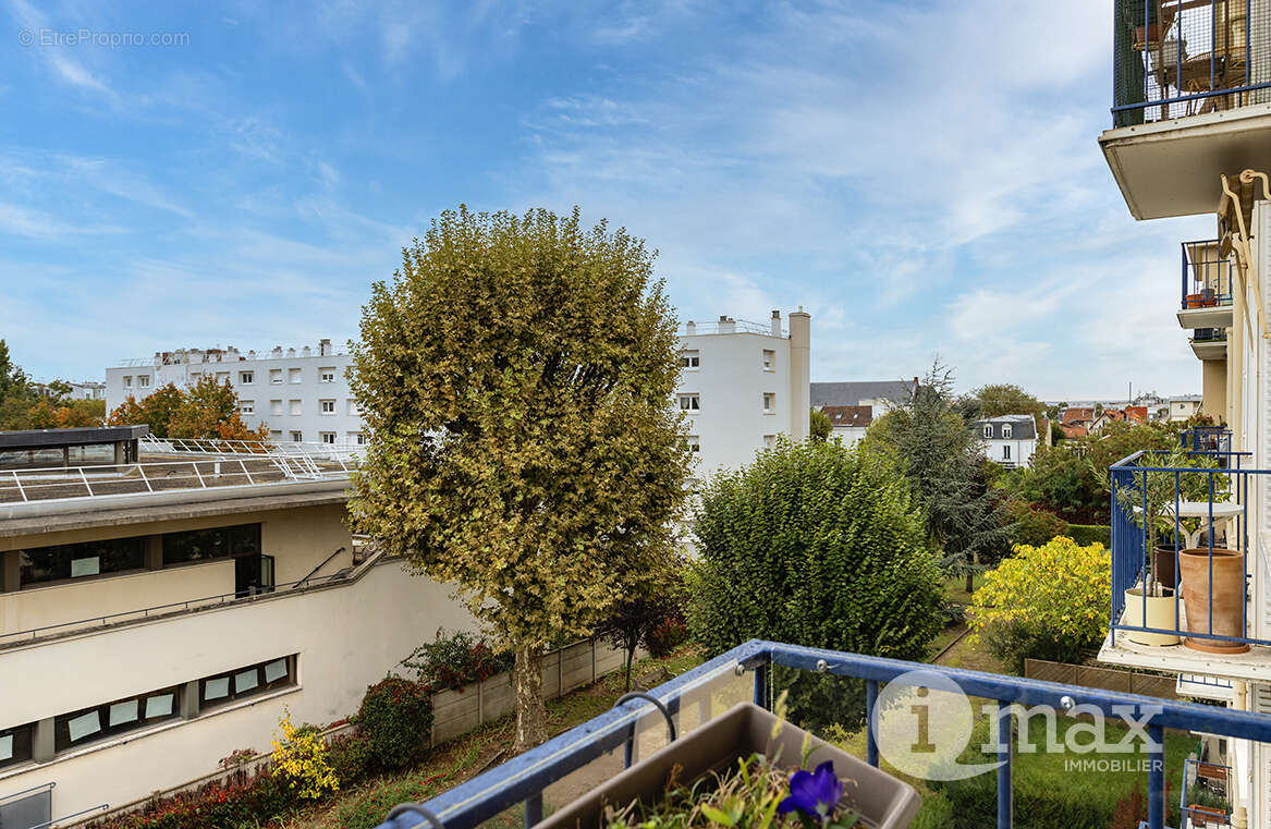 Appartement à BOIS-COLOMBES