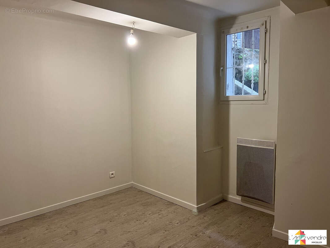 CHAMBRE 1 - Appartement à LE VAL