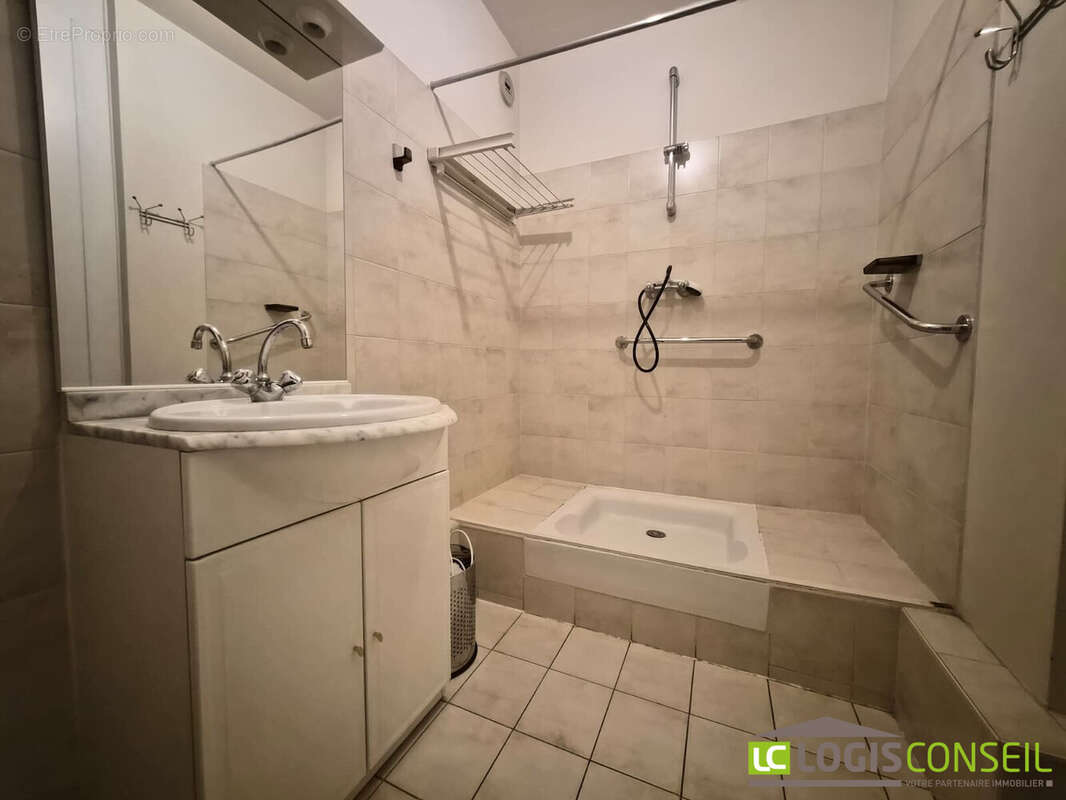 Appartement 92 m² à Bourg-La-Reine  - photo 9
