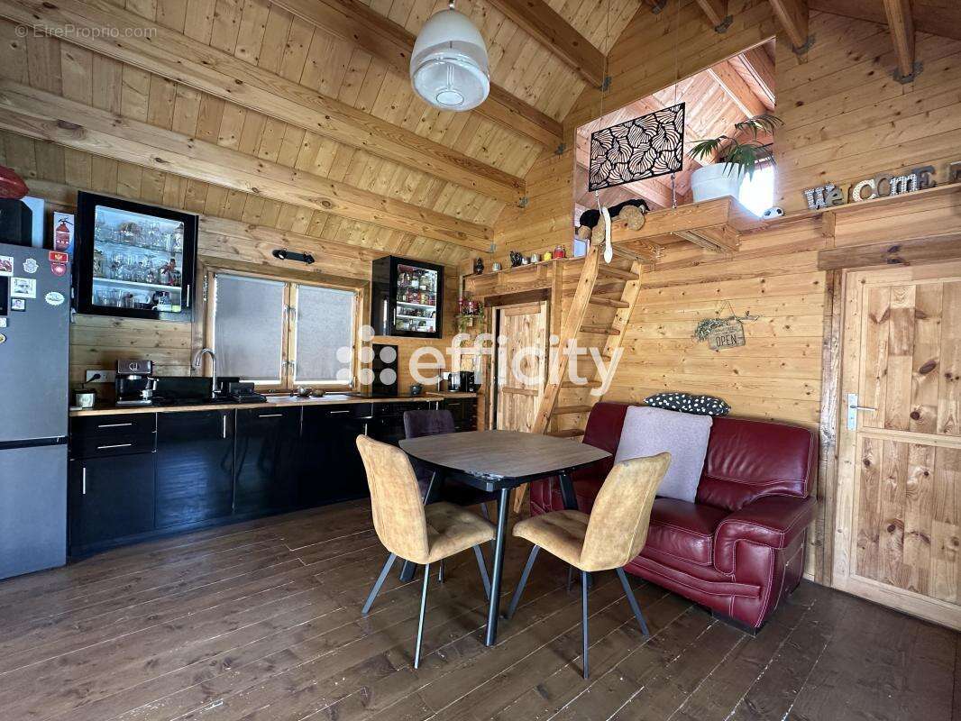 Maison 121 m² à Martigues  - photo 18