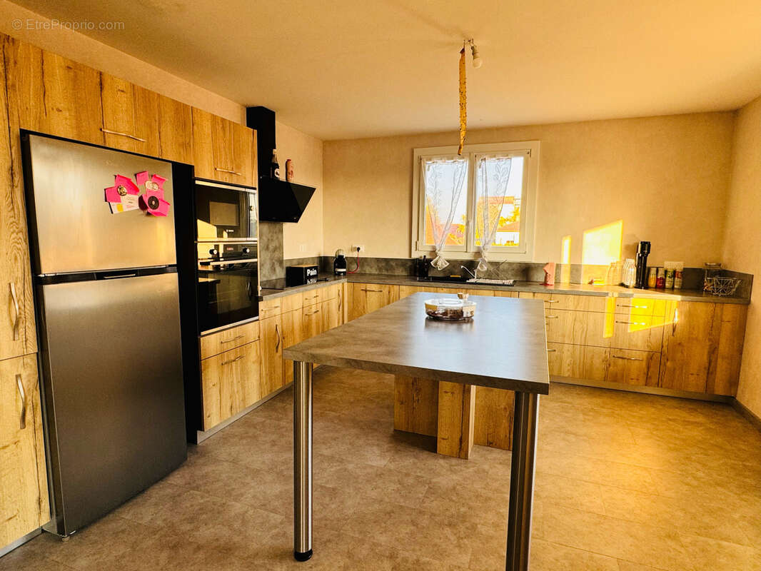 Maison à SAINT-GERMAIN-DU-BOIS