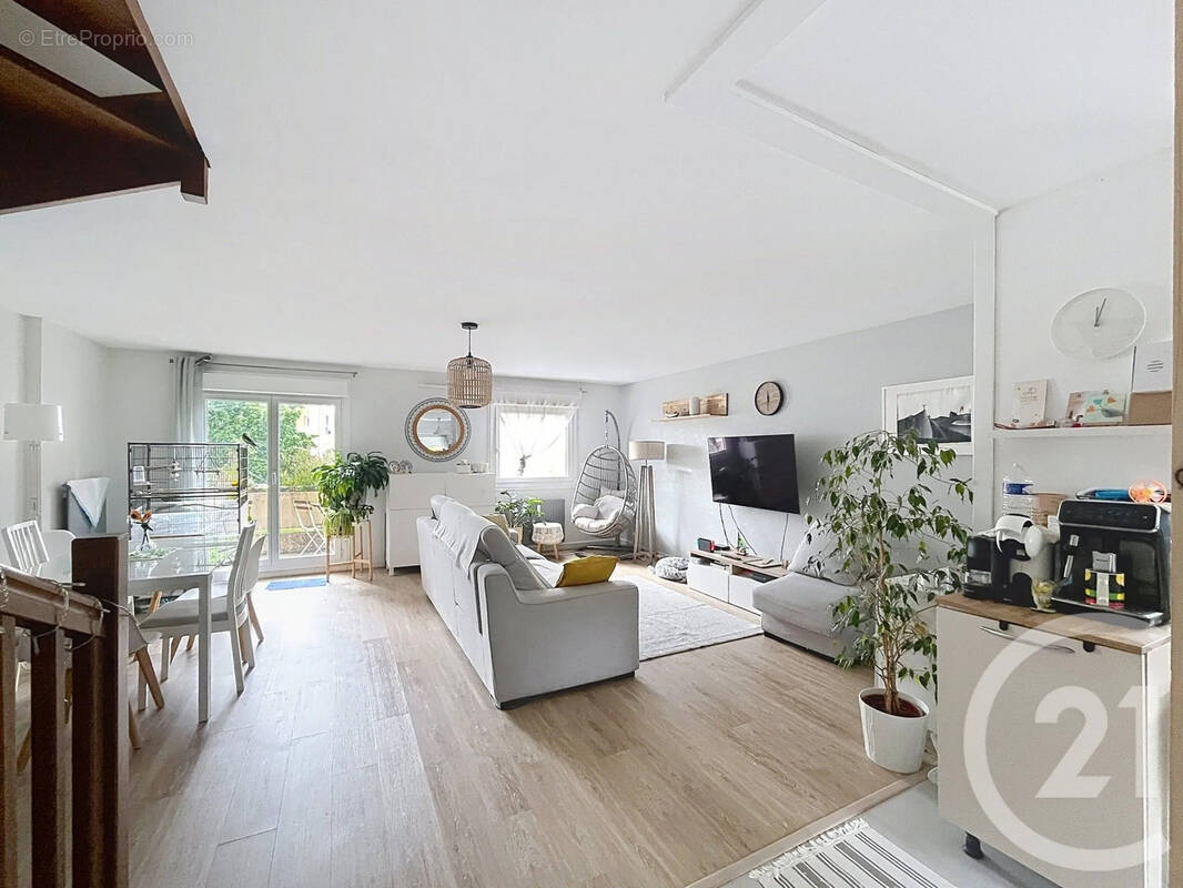 Appartement à QUETIGNY
