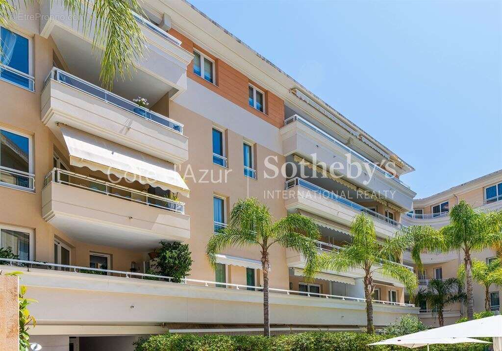 Appartement à BEAULIEU-SUR-MER