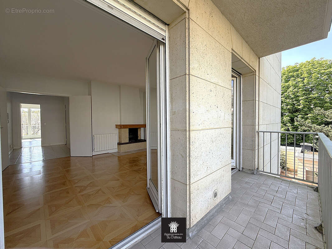 Appartement à VERSAILLES