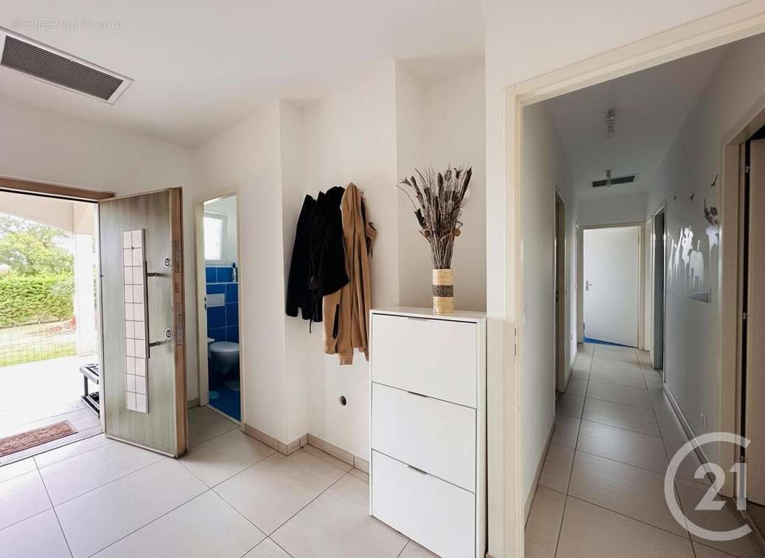 Maison à CUBZAC-LES-PONTS