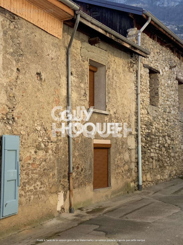 Maison à BARRAUX