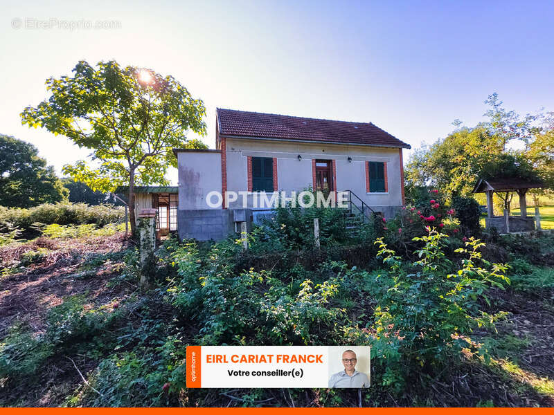 Maison à MOURIOUX-VIEILLEVILLE