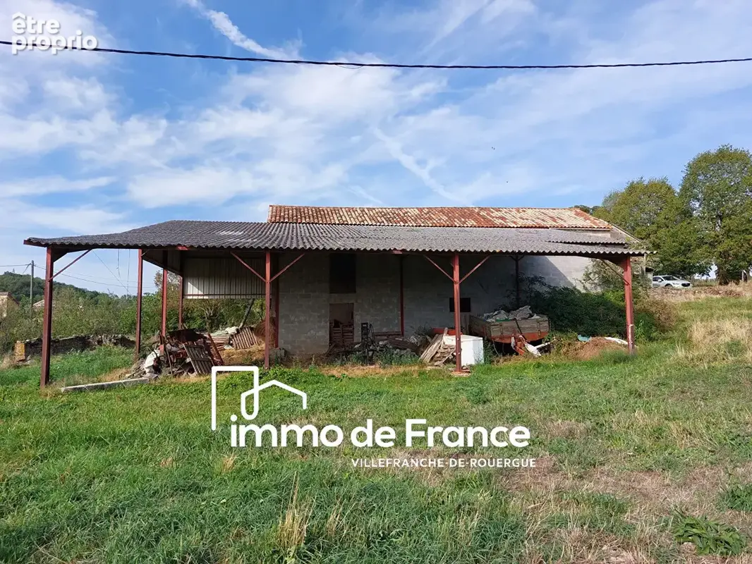 Corps de ferme à rénover ? 9 500m² de terrain ? 2 Maisons - Proche de Najac - photo 10