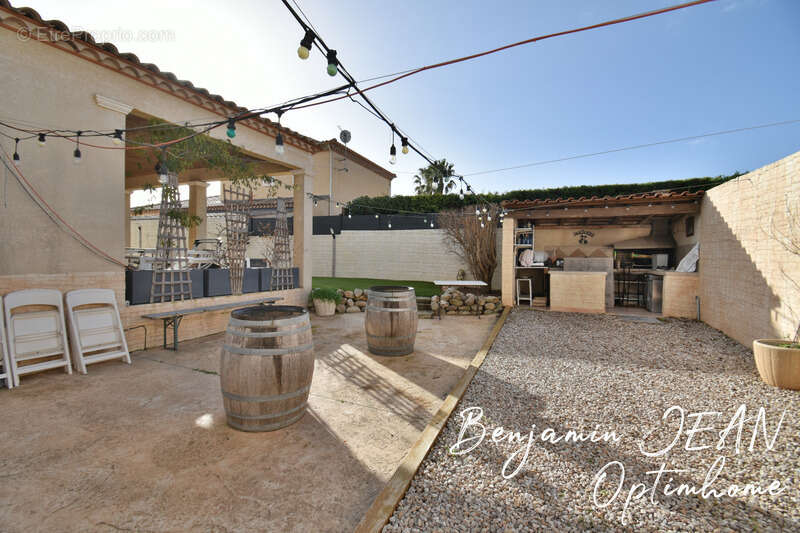 Maison à SAUVIAN