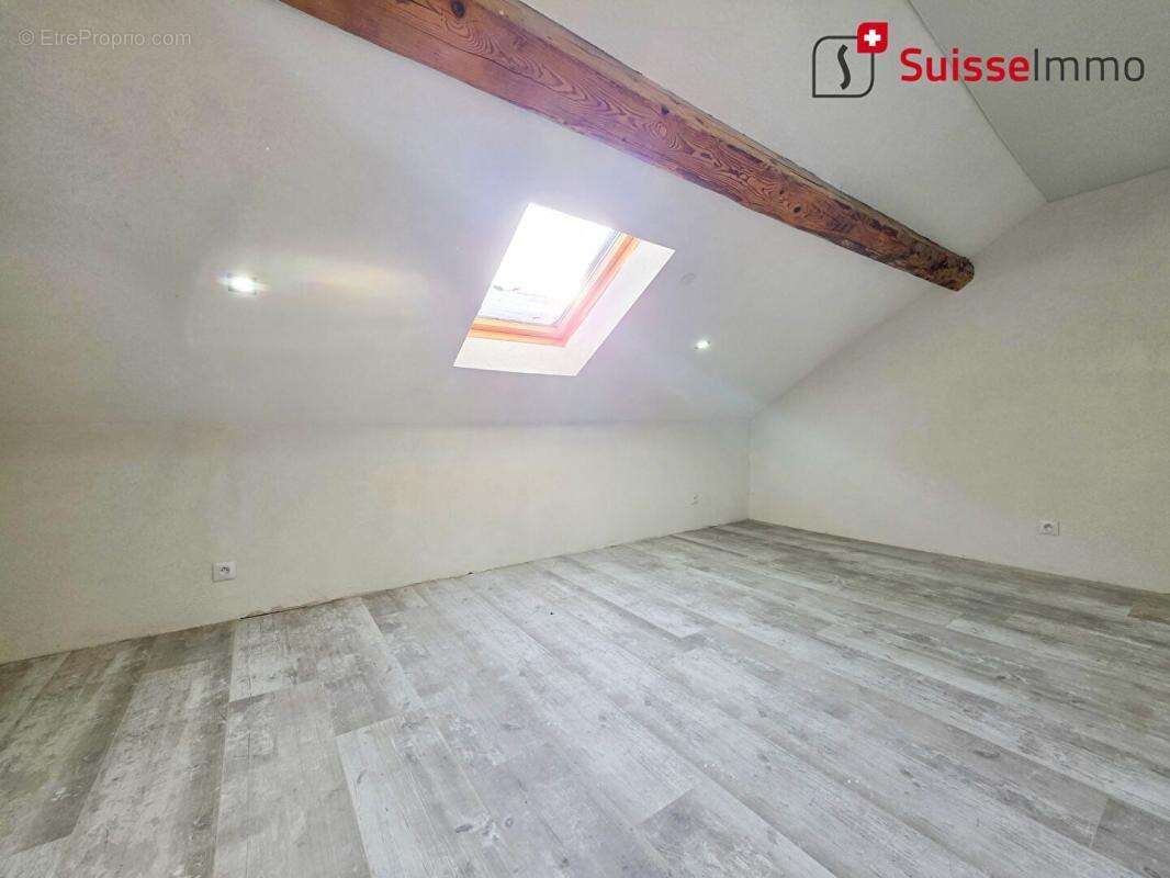 Maison L Isle Sur Le Doubs 6 pièce(s) 135 m2 - photo 8