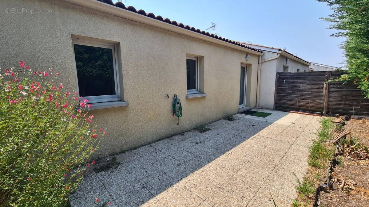 Maison à SAINT-ANDRE-DE-CUBZAC