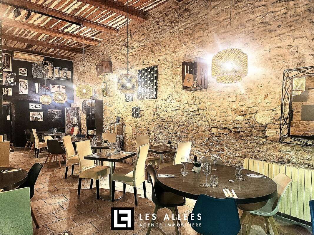 Commerce à SAINT-REMY-DE-PROVENCE