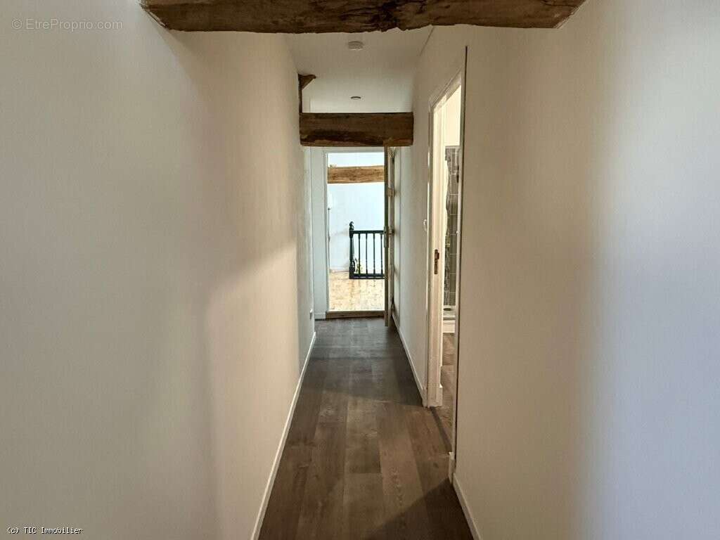 Élégante Demeure De Caractère En Pierre Avec Prestations Haut De Gamme Et Potentiel D’accueil - photo 29