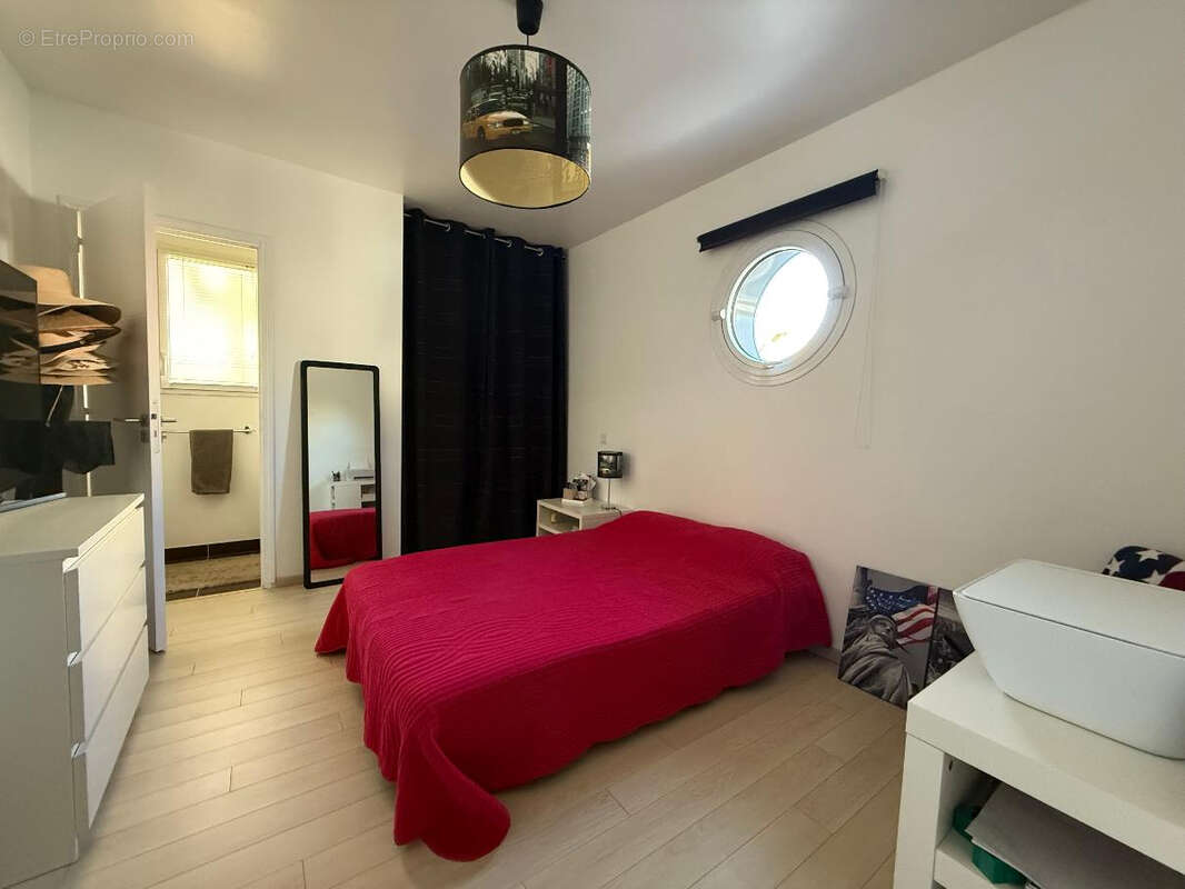 Maison à LE RELECQ-KERHUON