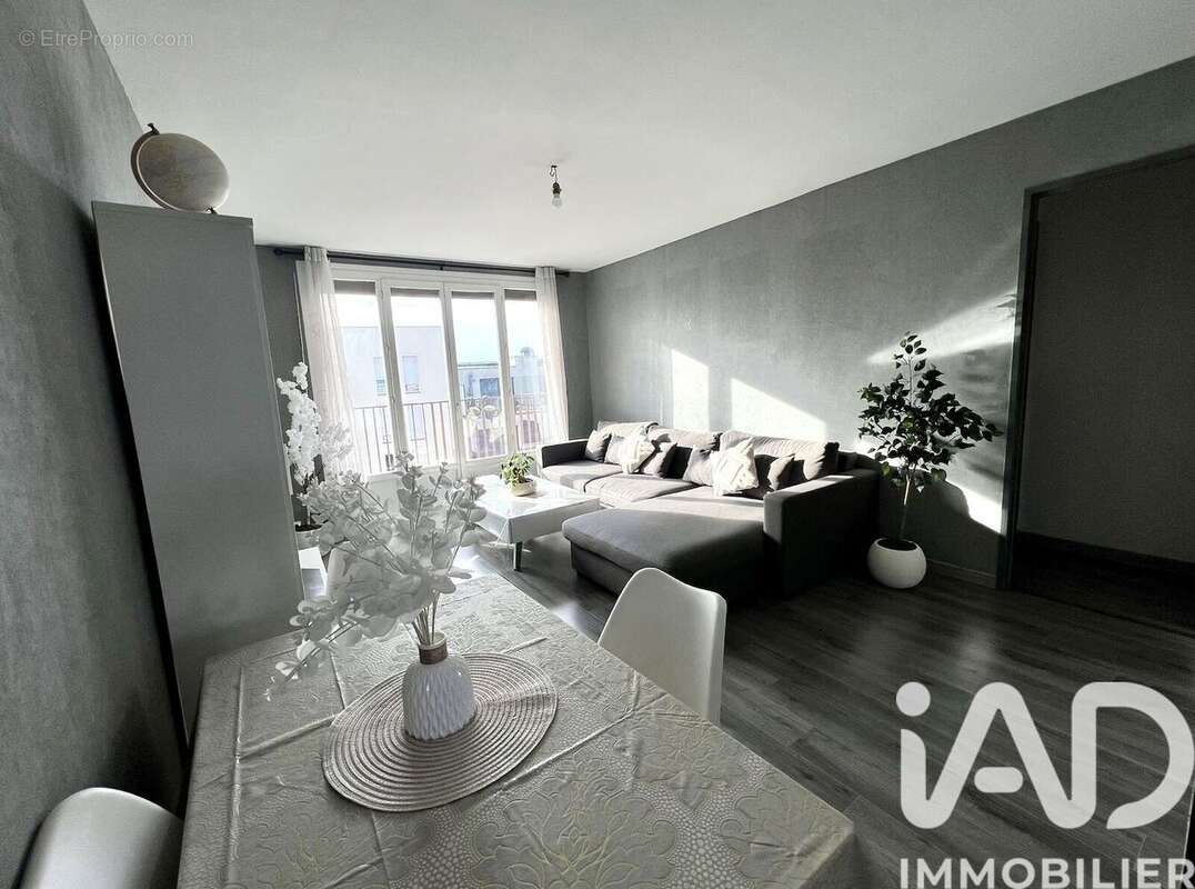 Photo 4 - Appartement à DRANCY