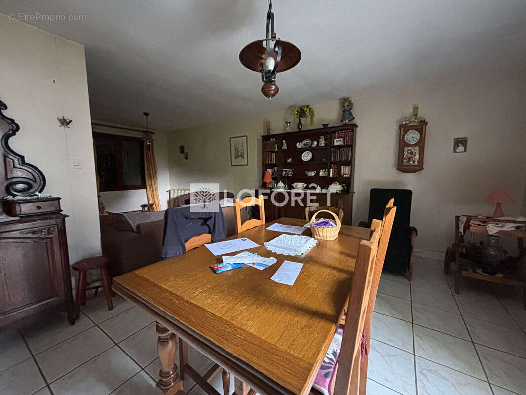 Maison à TEISSIERES-LES-BOULIES