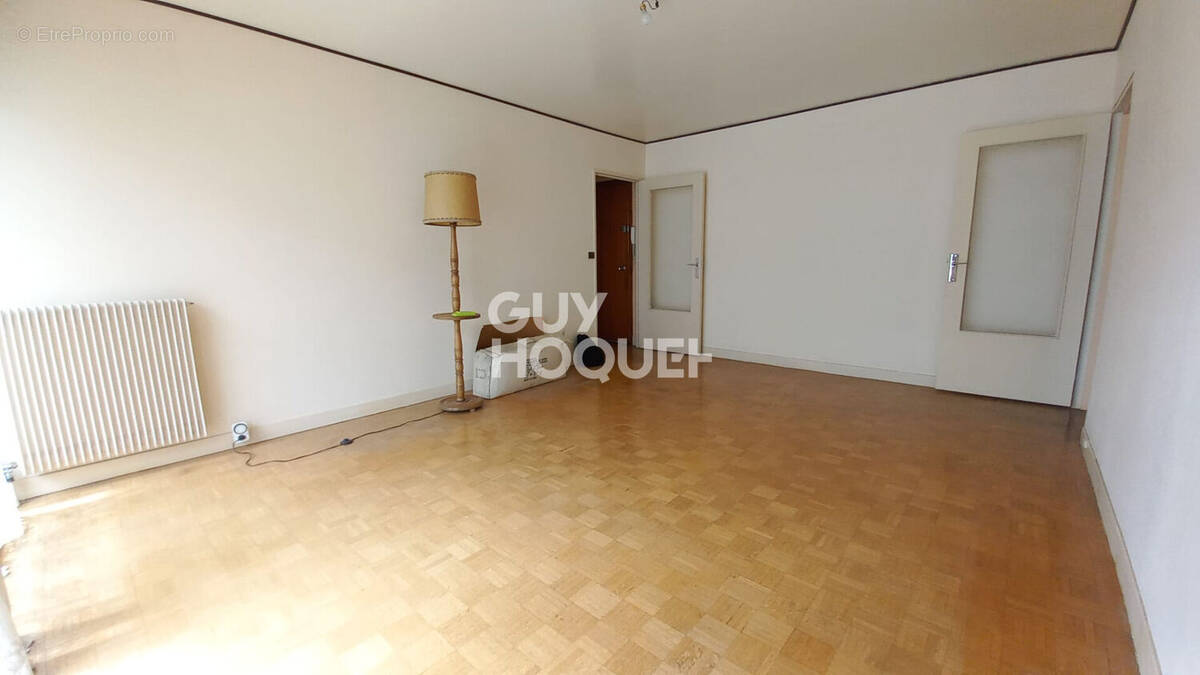Appartement à CHELLES