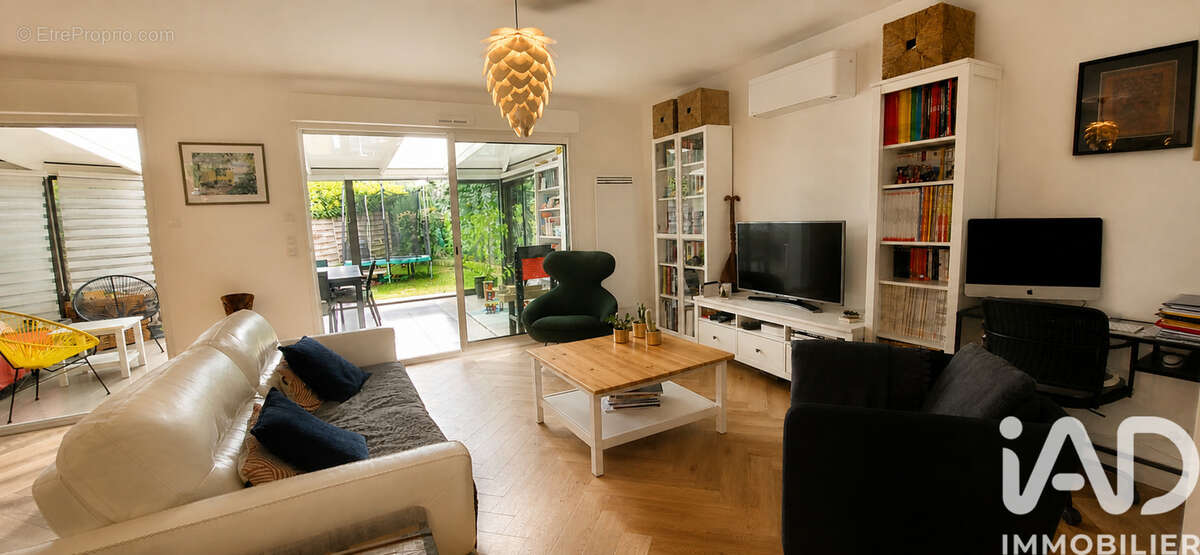 Photo 2 - Maison à BALLAN-MIRE