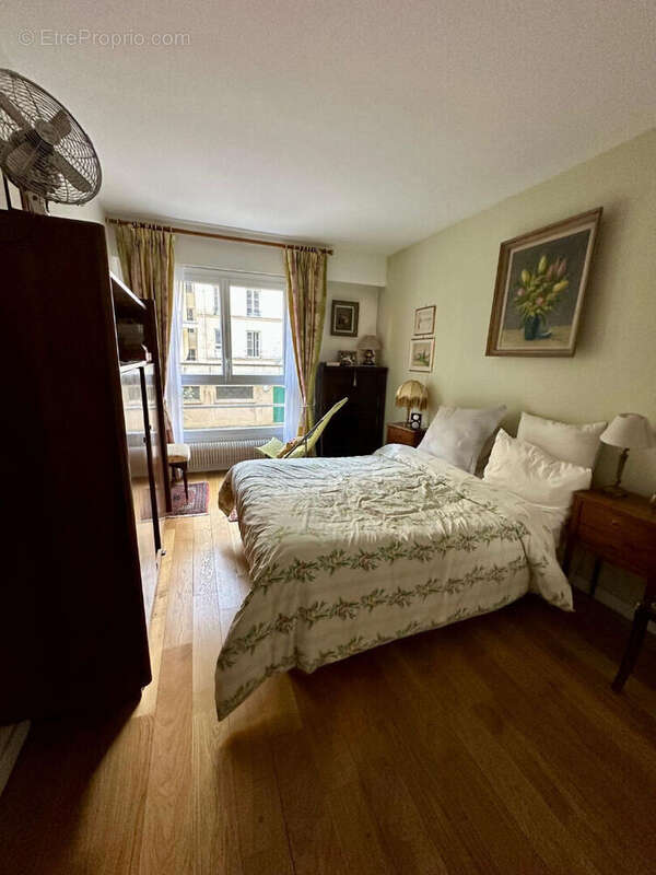 Appartement à PARIS-12E