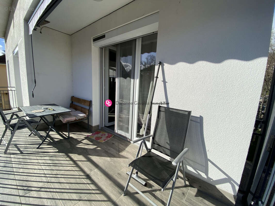 Maison à DECAZEVILLE