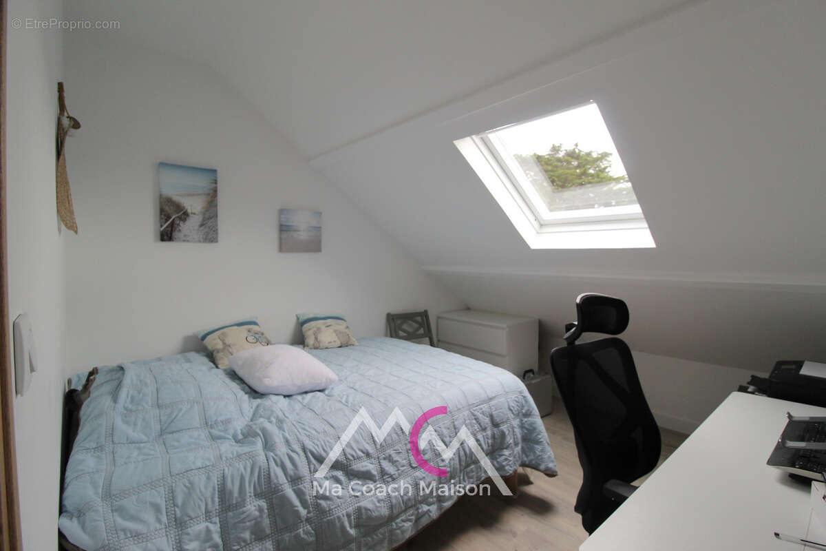 Maison à LE POULIGUEN