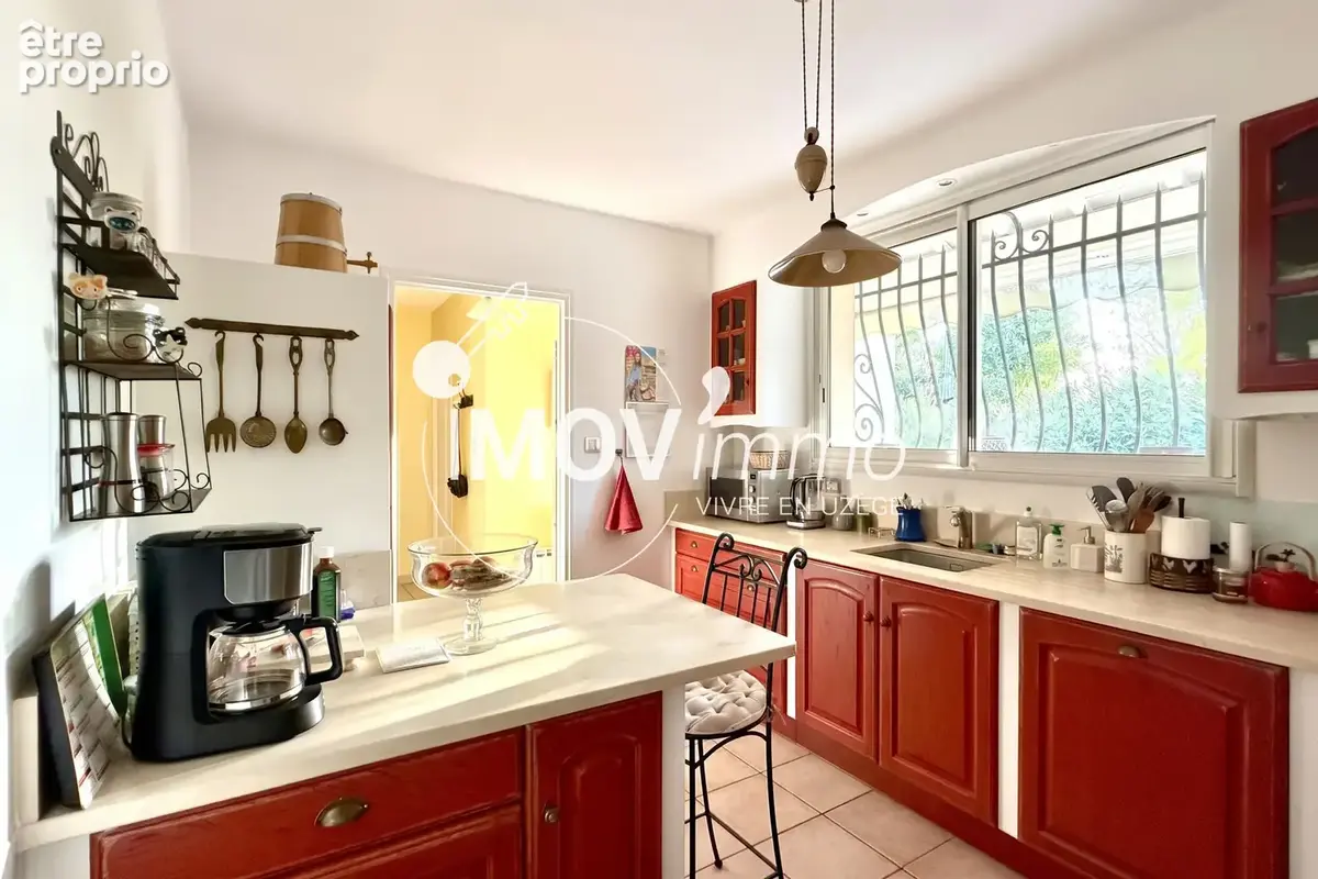 Maison 6 pièces 127 m² à vendre à Uzes (30700) - photo 3