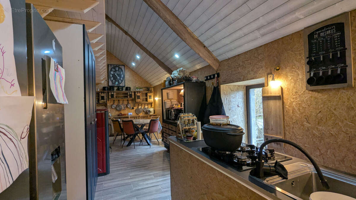 Appartement à L'ETANG-BERTRAND