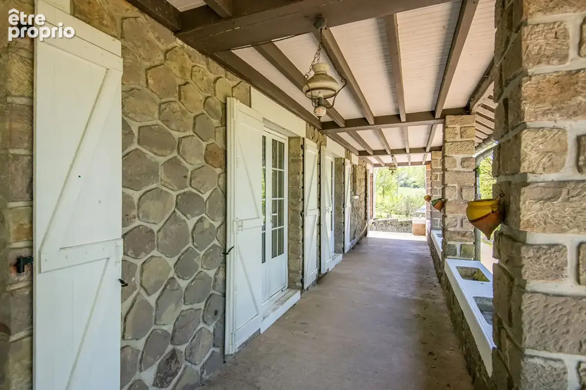 Demeure de caractère aux portes de Brive-la-Gaillarde - Secteur Saint-Pantaléon-de-Larche - photo 8