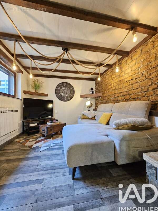 Photo 3 - Maison à COSNES-ET-ROMAIN