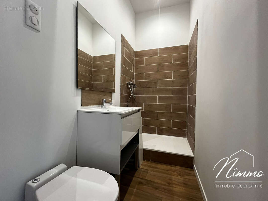 Appartement à NIMES