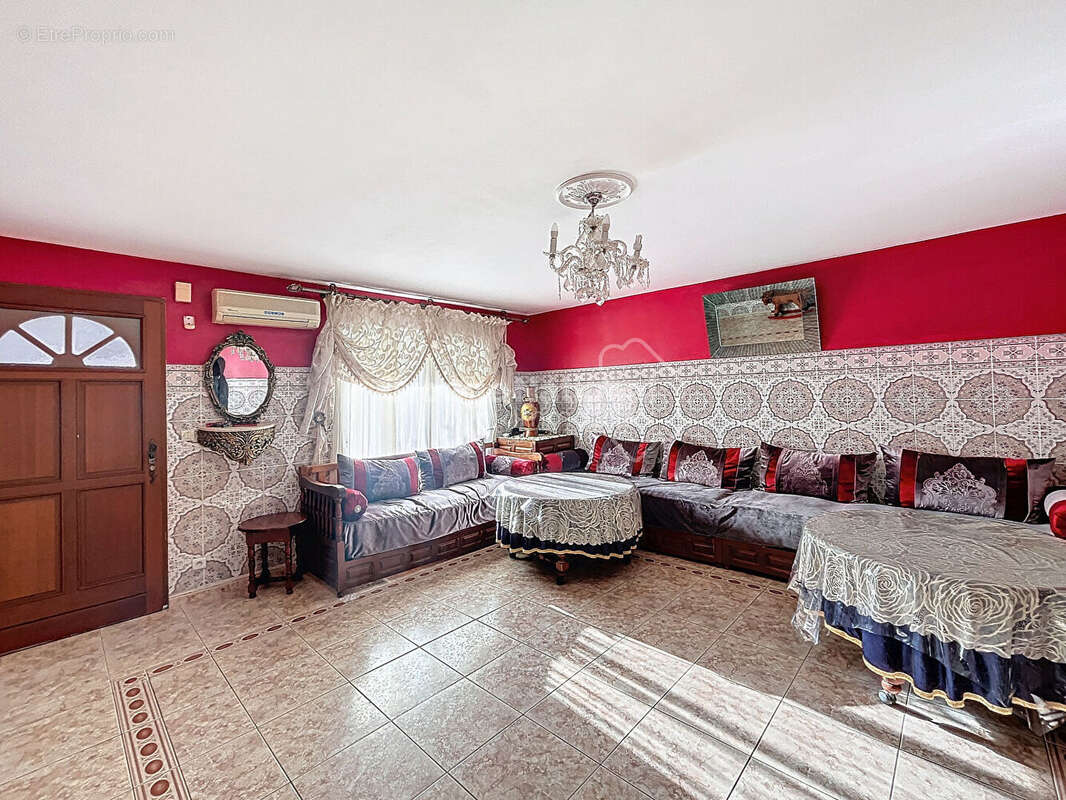 Maison à SAINTES-MARIES-DE-LA-MER