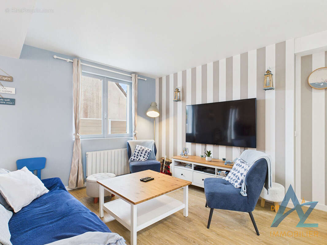 Maison à MERVILLE-FRANCEVILLE-PLAGE