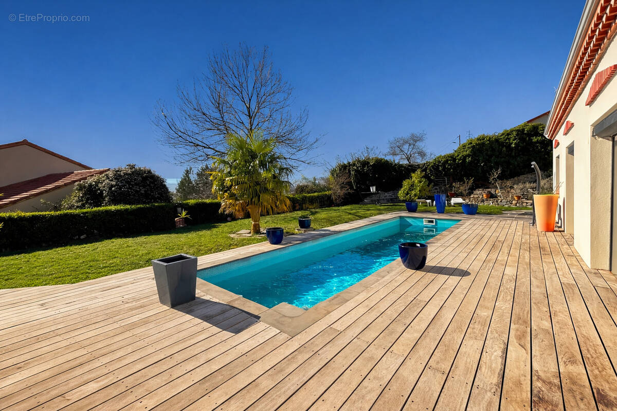 Maison à CLERMONT-FERRAND