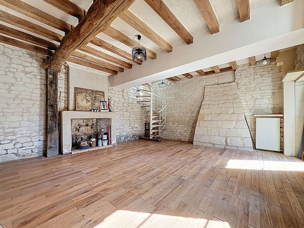 Maison Doué en anjou 4 pièce(s) 139 m2 - photo 15