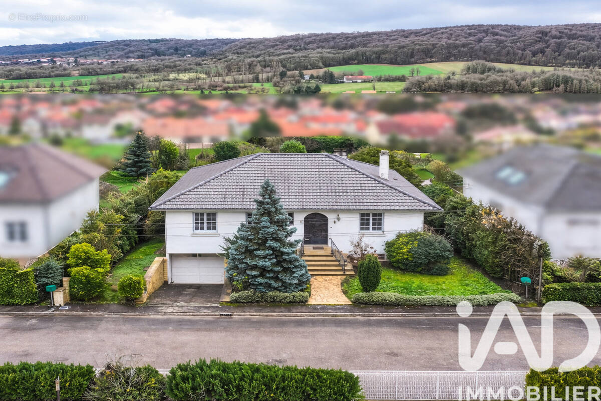 Photo 1 - Maison à SAULNY