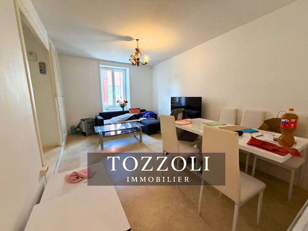 Appartement à LA VERPILLIERE