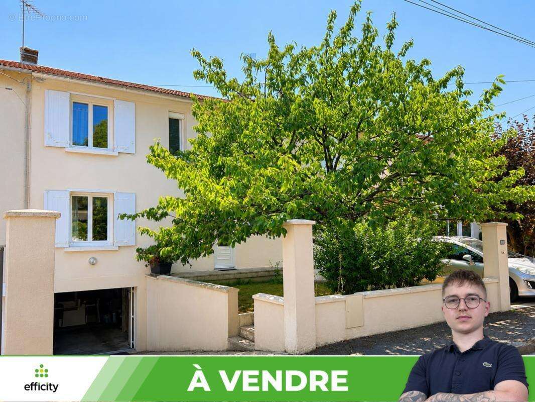 Maison 172 m² à Poitiers  - photo 2
