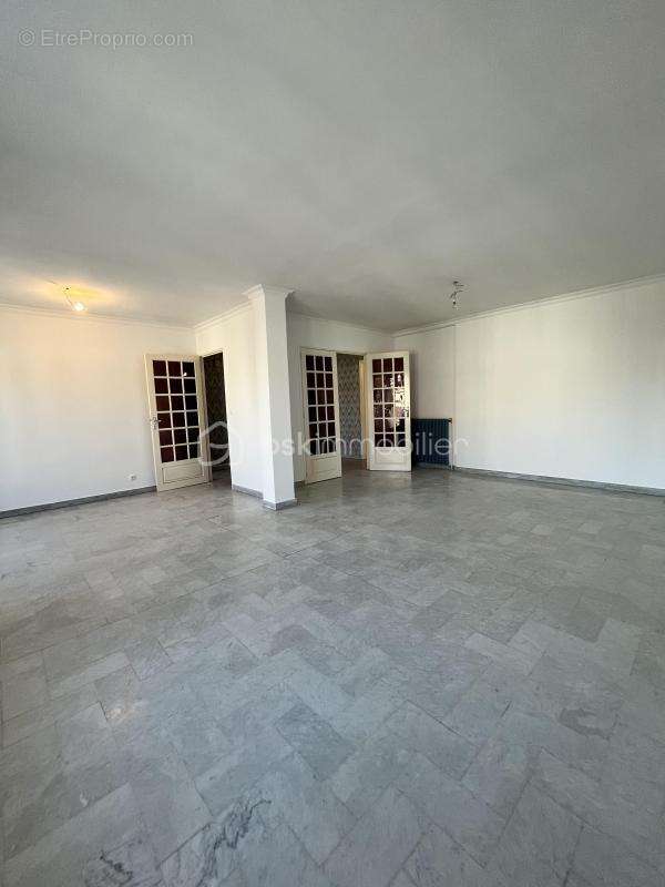 Appartement type 2/3 pièces traversant garage privatif proche centre ville - photo 8
