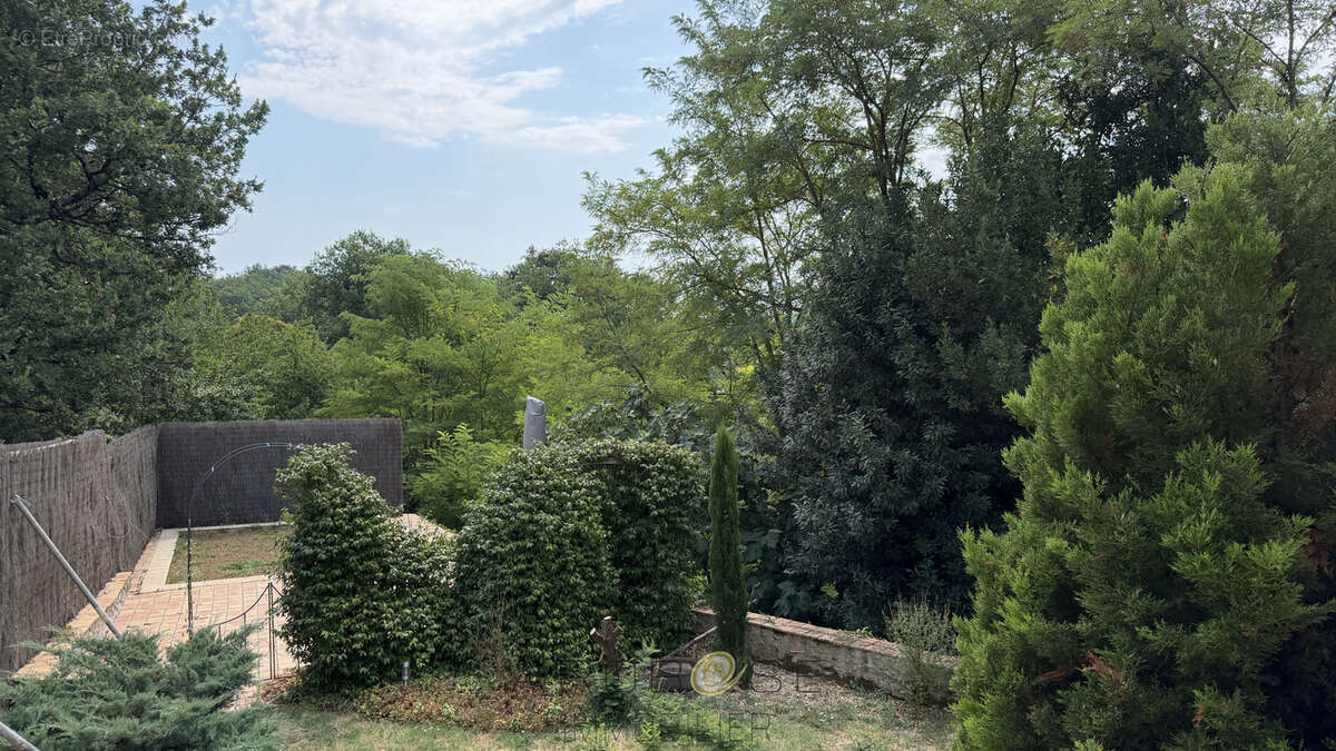 Maison de campagne en pierre avec jardin ! - photo 3