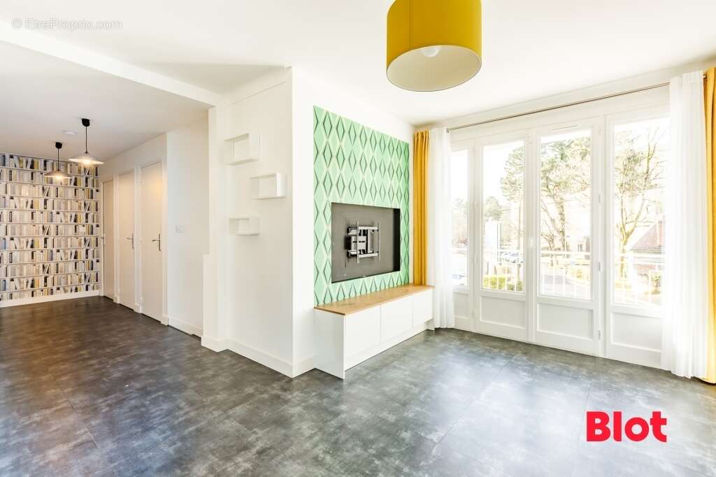 Maison 131 m² à Saint-Herblain  - photo 4