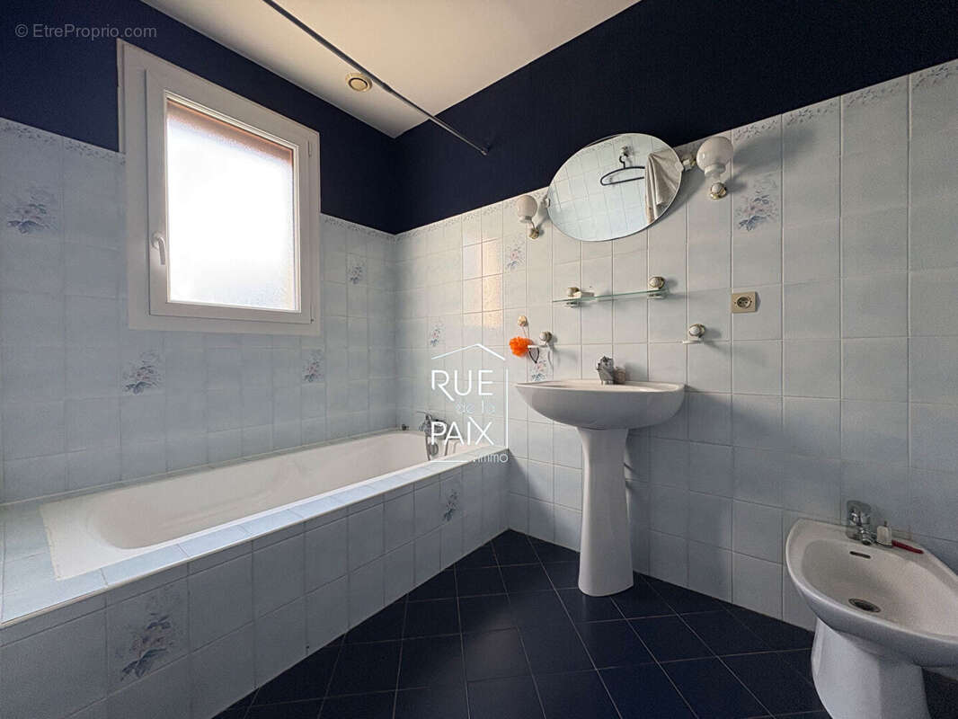 Maison Exireuil 5 pièces 141 m2 - photo 6