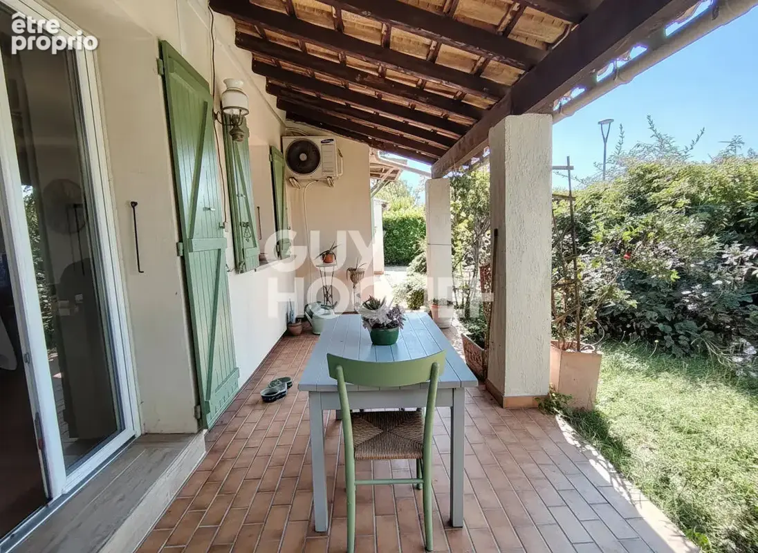 Carpentras - Villa plain pied de 91 m² - 4 pièces avec jardin et garage - photo 3